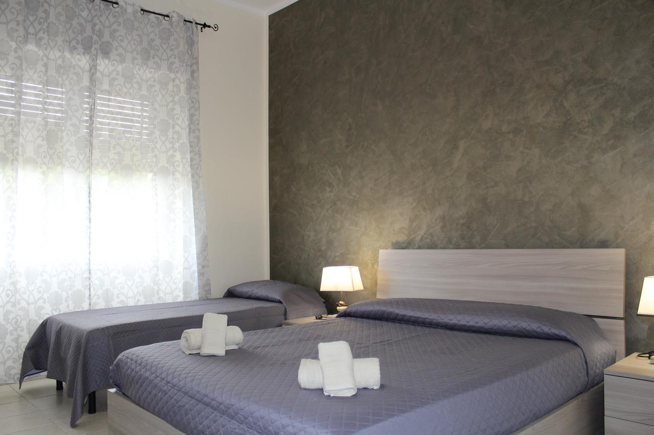 Cagliari 4U Hotel Exterior photo